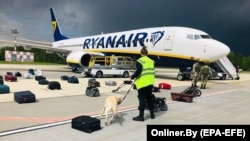 Самолёт Ryanair после посадки в Минске